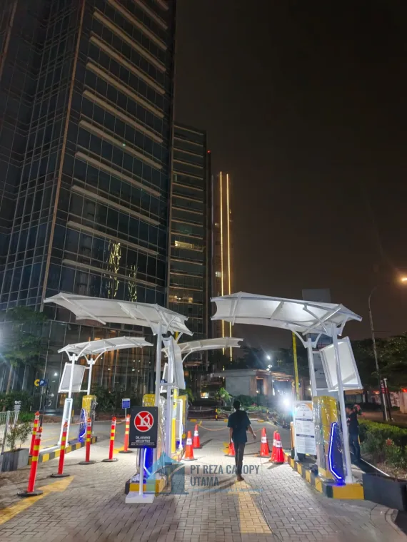 Pemasangan Kanopi Membrane Untuk Gaye Parkir di Tokopedia Care Tower, Ciputra Jakarta