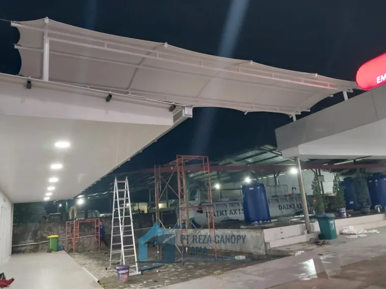 Pemasangan Kanopi Membrane Untuk Pejalan Kaki di Sentral Medika Hospital Gempol Cirebon